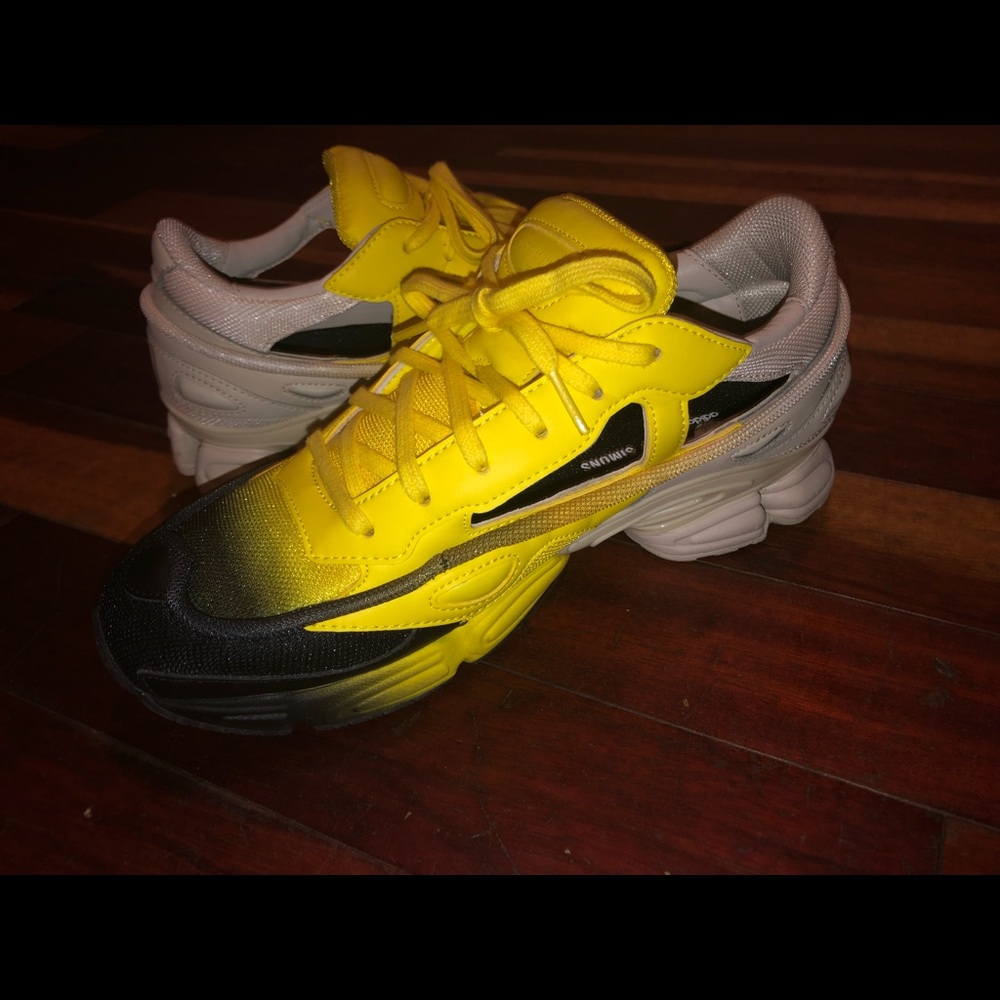 RAF Simmons